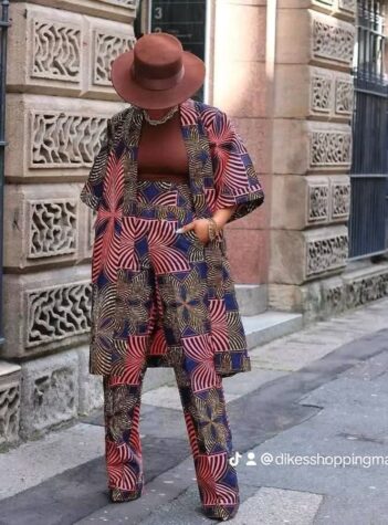 Printed kimono top and high waiste